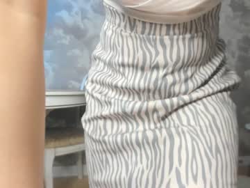 webcam girl just_emmy live cam image #6716003