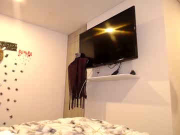 webcam girl courtneyhonney live cam image #521521