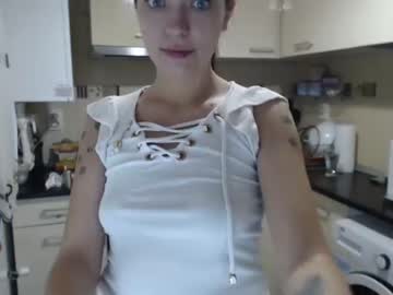 webcam couple maya_and_guests live cam image #1749215