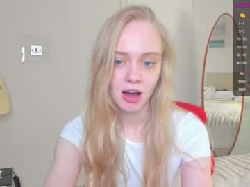webcam girl stacy_pugacheva live cam image #5197095