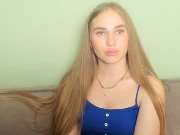 webcam girl insemness live cam image #10224154