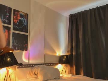 webcam girl tate_west live cam image #9718538