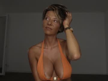webcam girl visualedge live cam image #2715082