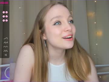 webcam girl annbarby live cam image #2215376