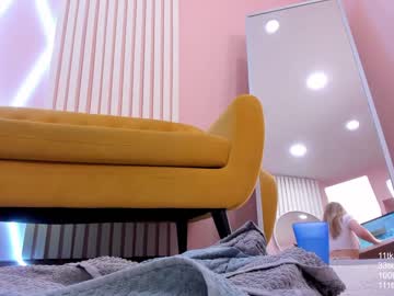 webcam girl milablush live cam image #4537918