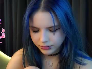 webcam girl merciabawden live cam image #12613658