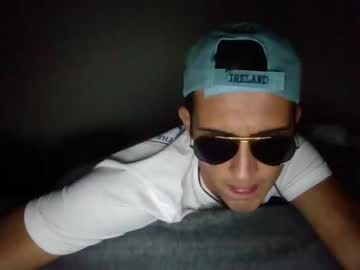 webcam man kris2luv live cam image #3737576