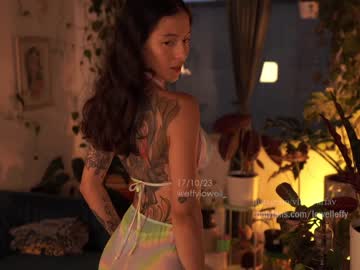 webcam girl effylowell_ live cam image #7384173