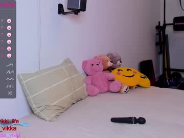 webcam girl misss_vikki live cam image #3476495