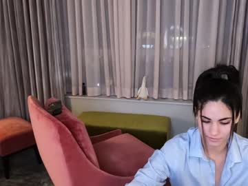 webcam couple ari_lovexo live cam image #7854307