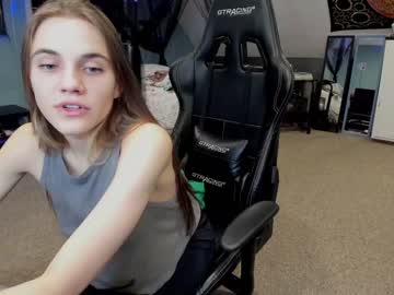 webcam couple rose_carter live cam image #674979