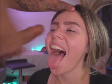 webcam girl xhxoxtxsxex live cam image #8718500