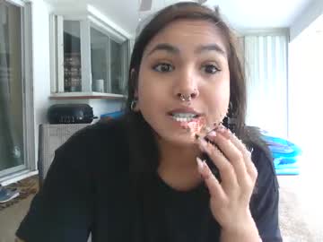 webcam girl karebearxx live cam image #6500207