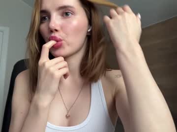 webcam girl love_machine_ live cam image #6566263