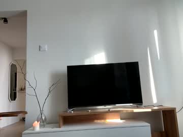 webcam girl bitter_moon live cam image #9470459