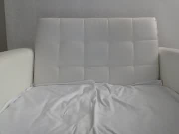 webcam girl callme_kim live cam image #4997595
