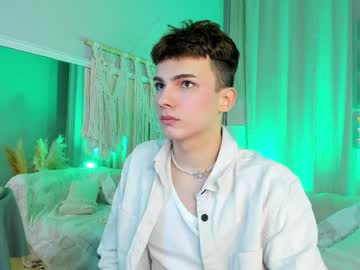 webcam man call__me_leo live cam image #10534451