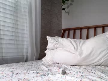 webcam girl littlegreekflower live cam image #7897122