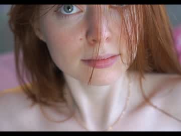 webcam girl mona_elisa live cam image #8165291