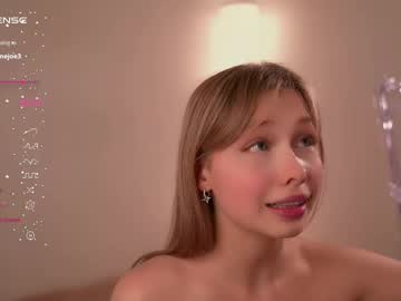 webcam girl april_blush live cam image #12756436