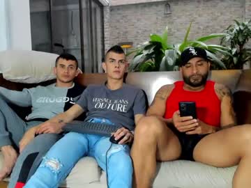 webcam man heteros_men live cam image #2700033