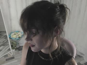 webcam girl bmwm5f90 live cam image #10516717
