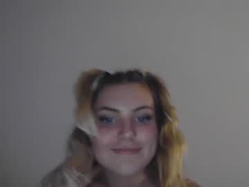 webcam girl ittybittytitties9 live cam image #5916330