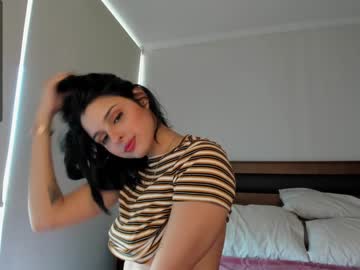 webcam girl yourfreakygirl live cam image #2012566