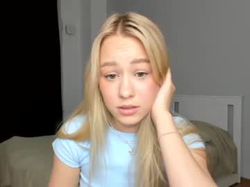 webcam girl sue_baby live cam image #2979540