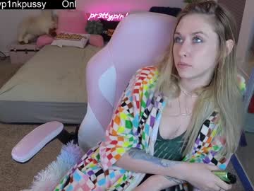 webcam girl pr3ttyp1nkpussy live cam image #12157340