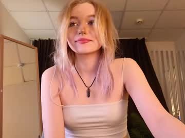 webcam girl just_mia_ live cam image #12795523