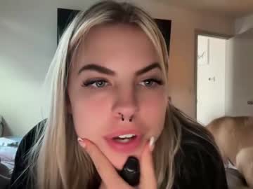 webcam girl cxbraj live cam image #7833477