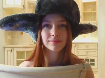webcam girl shirleywhitney live cam image #8332673