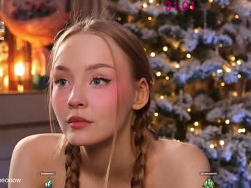 webcam girl lissa_meooow live cam image #11736666