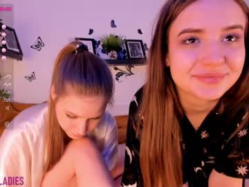 webcam couple assukalisty live cam image #1809144