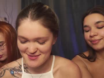 webcam girl a_mhere live cam image #6913319