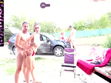 webcam couple danamily live cam image #6777072
