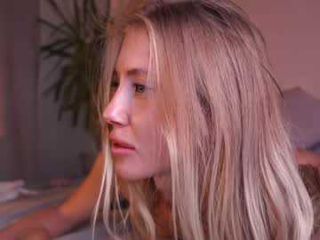webcam girl my_lina live cam image #3514719