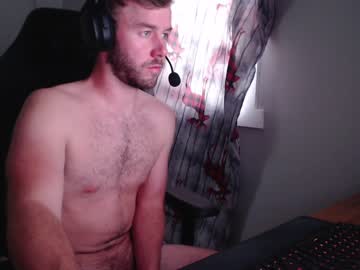 webcam man coffeelounge live cam image #6253188