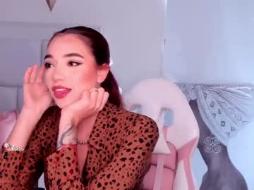 webcam girl scarlett__baker live cam image #825402