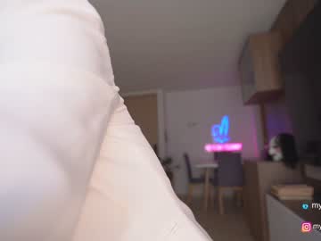 webcam girl mykinkybunny live cam image #3946093