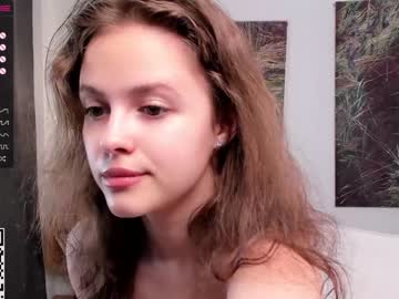 webcam girl a_whole_eternity live cam image #8671839