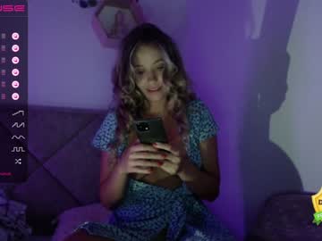webcam girl theellenshow live cam image #2903141