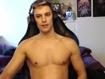webcam man misterydragon live cam image #478985
