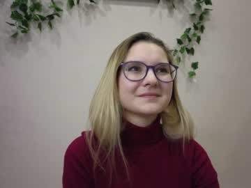 webcam girl evepearce live cam image #7114564