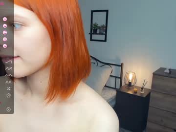 webcam girl kiss_at_dawn live cam image #10441275
