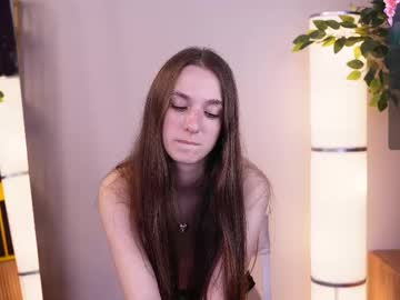 webcam girl lornafletcher live cam image #12915312