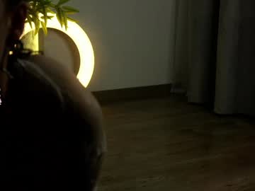 webcam girl a_whole_eternity live cam image #10359662