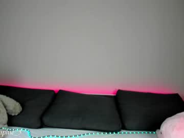 webcam girl sophie_5 live cam image #582260