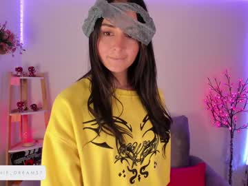 webcam girl annie_dreams live cam image #1346297